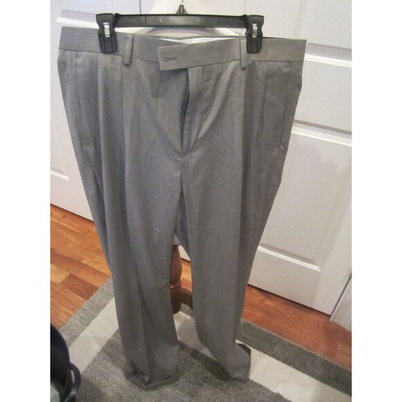 NWT ALAN FLUSSER WORSTED WOOL CLASSIC FIT PLEATED CUFFED GRAY DRESS PANTS 38 x34 - Picture 1 of 7